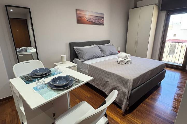 Holiday apartment for 2 people, with balcony - 1