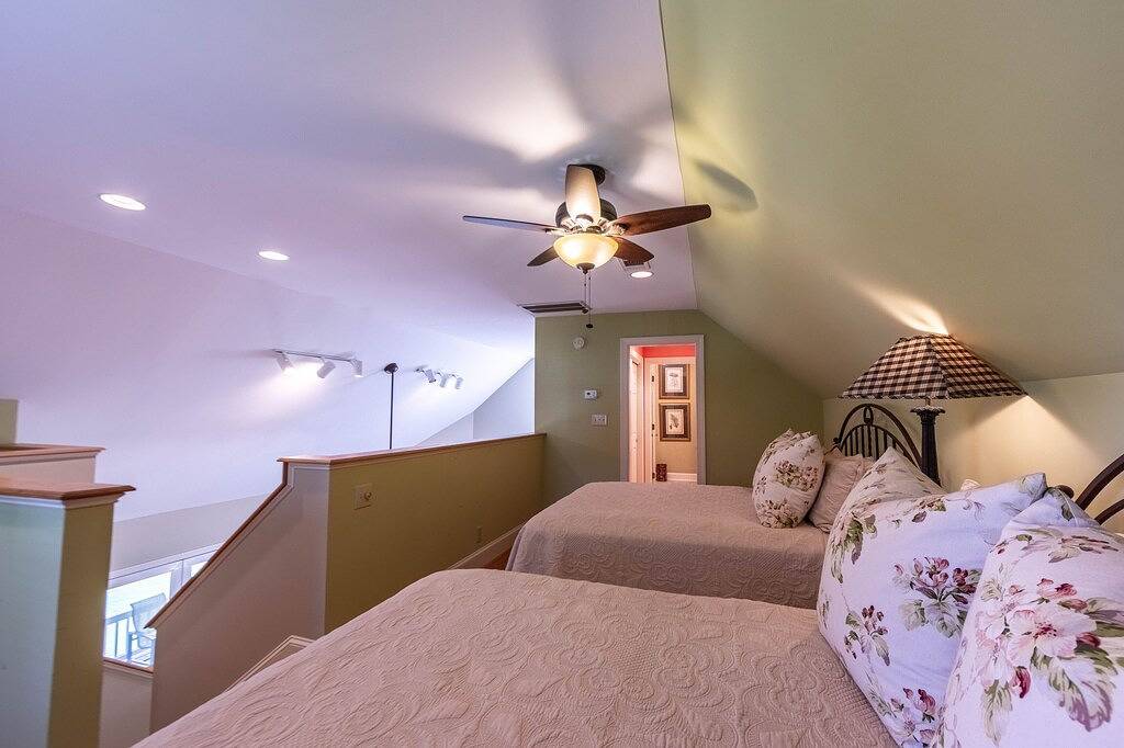 Pet Friendly | Lake Oconee | Stunning Lake Views in Lake Oconee