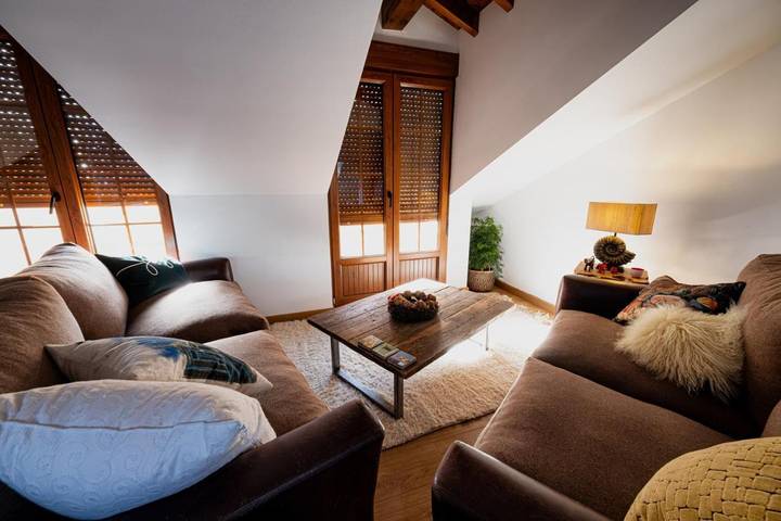 Gîte pour 4 personnes, avec vue et terrasse dans San Sebastián de Garabandal