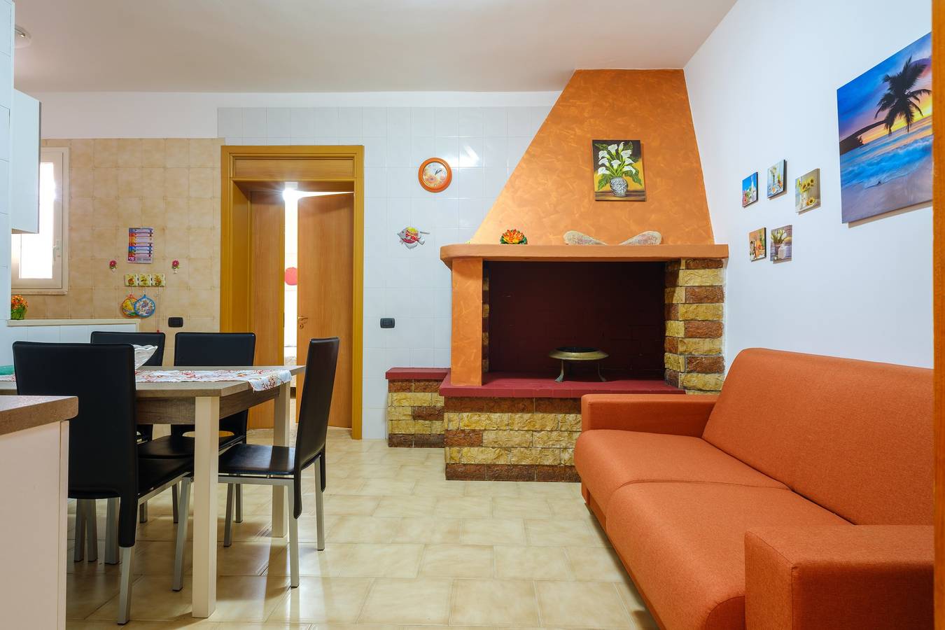 Villetta 'Del Salento 3' con terrazza privata, giardino privato e aria condizionata in Racale, Golfo di Taranto