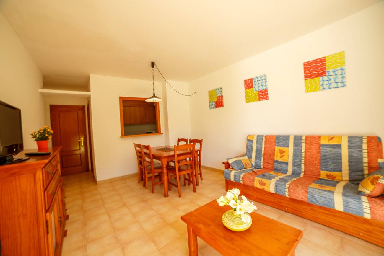 Entire apartment, 207 - Sg 2 F b 2ª - 002200 in Pals, Costa Brava