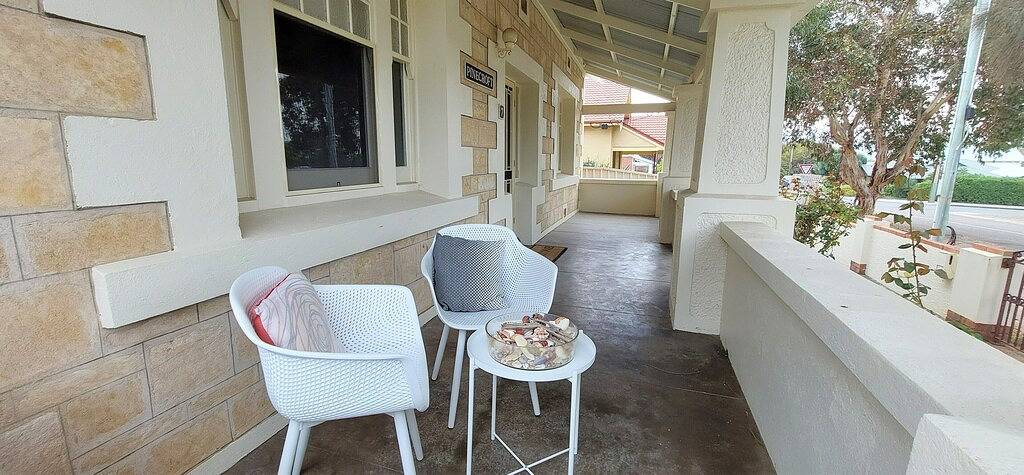 Holiday Home for 7 People in Port Elliot, South Australia