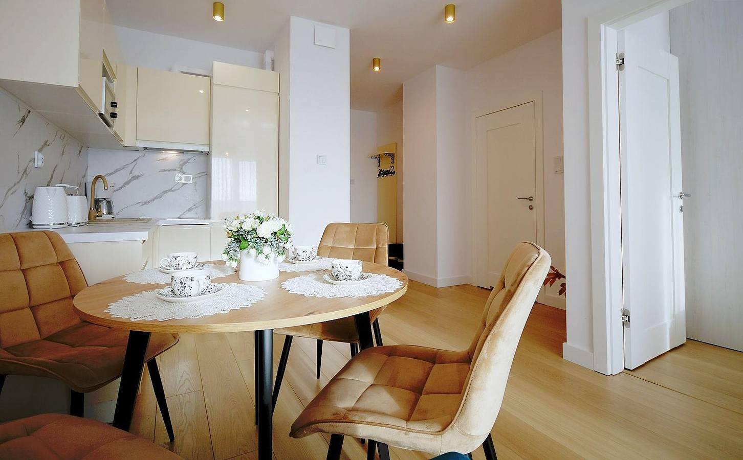 Appartement de vacances entier, Flat mit Pool in Kołobrzeg, Mer Baltique polonaise