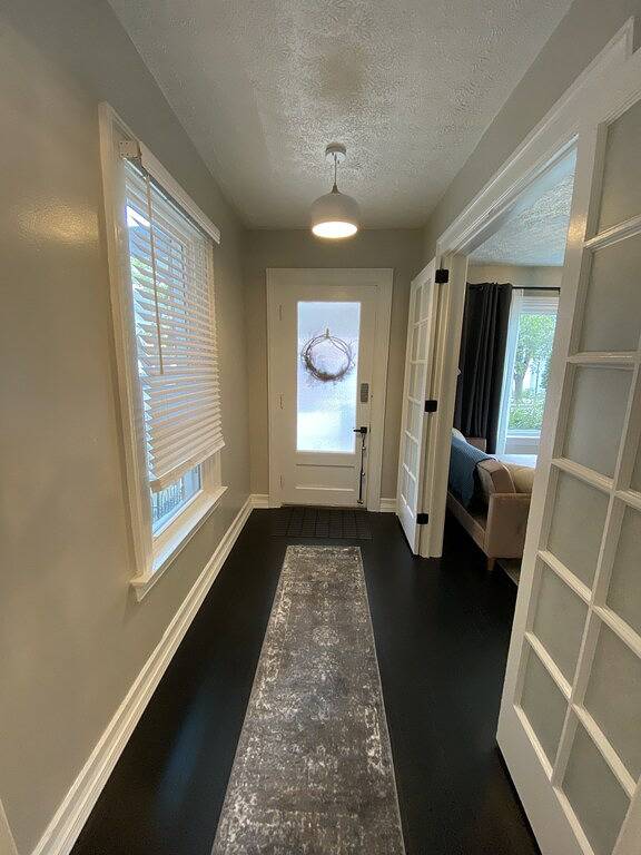 Entire Apartment walking distance to Cincy River front and Cov Wedding Venues in Kenton County