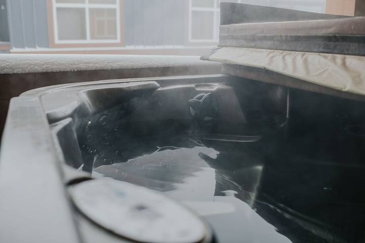 Chalet for 8 people, with hot tub and terrace in Big White