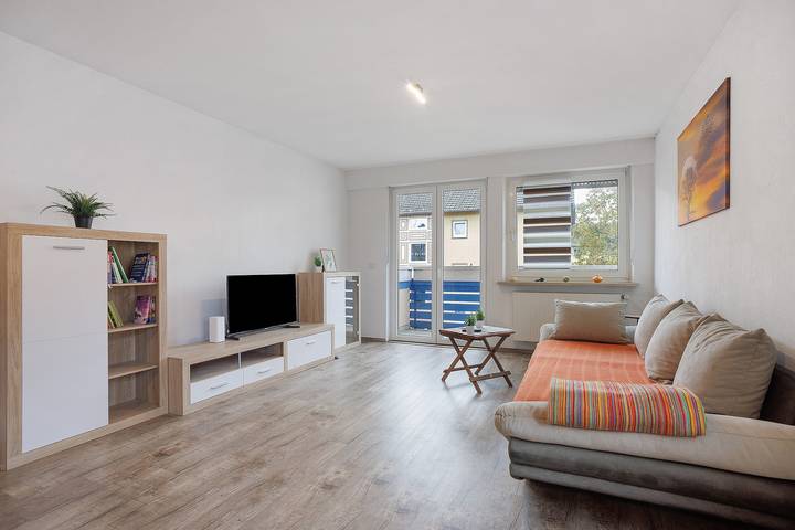Geheel appartement, Appartement 'Allgäu Space' met Gedeelde Tuin, Balkon en Wi-Fi in Marktoberdorf, Zwaben (Bayern)