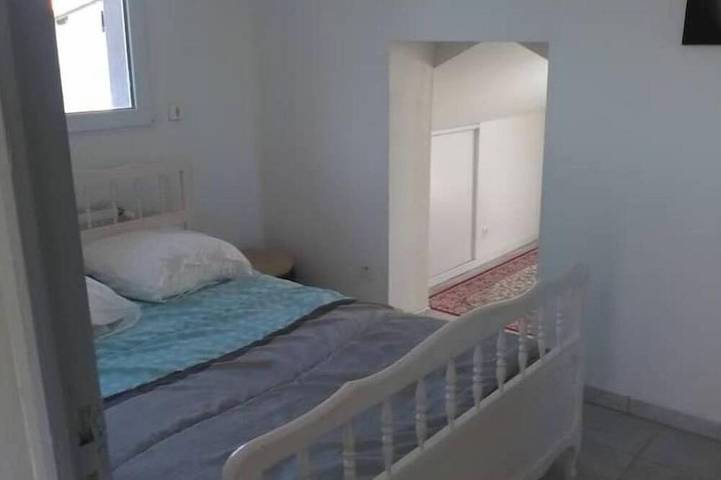 Chambre double 4 personnes 2 lits in Le Puy-en-Velay, Haute-Loire
