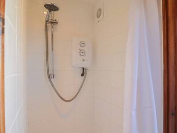 Holiday Home for 4 People in Lyme Regis, Jurassic Coast, Photo 2