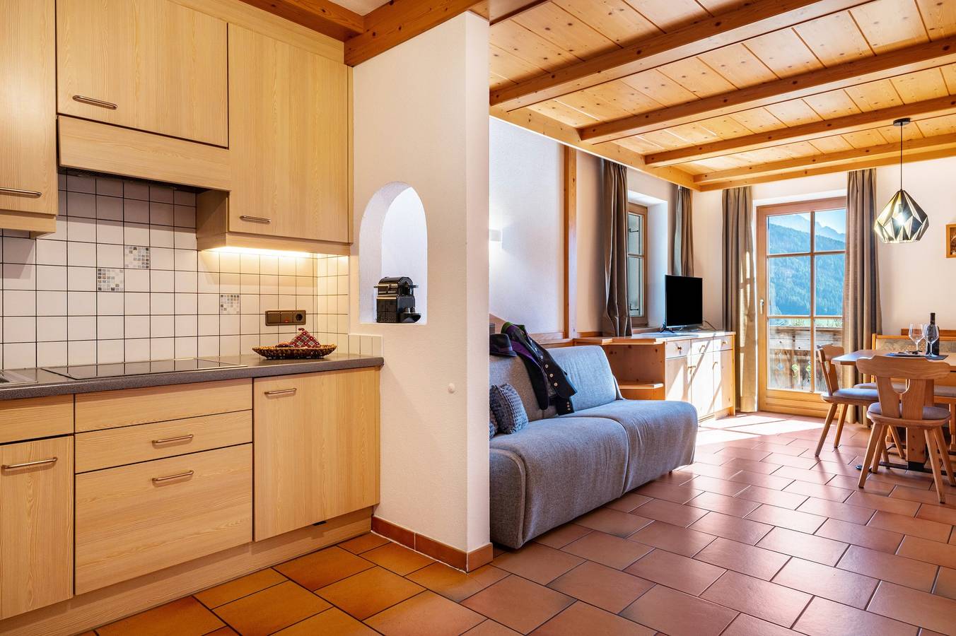 Ganze Wohnung, Ferienwohnung Häuslerhof Pinus mit Bergblick, Balkon und Wlan in Villgratner Berge, Niederdorf