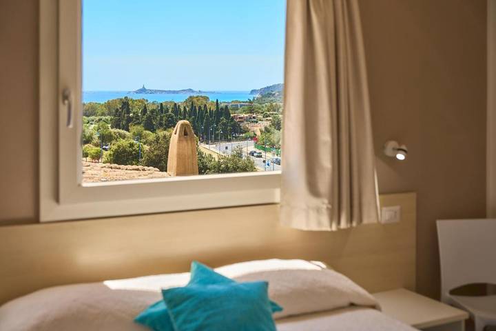 Chambre d’hôte pour 3 personnes, avec vue et balcon à Villasimius - 4