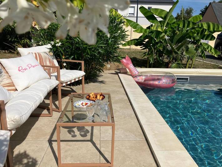 Location de vacances pour 10 personnes, avec jardin et piscine à Coulaines - 4