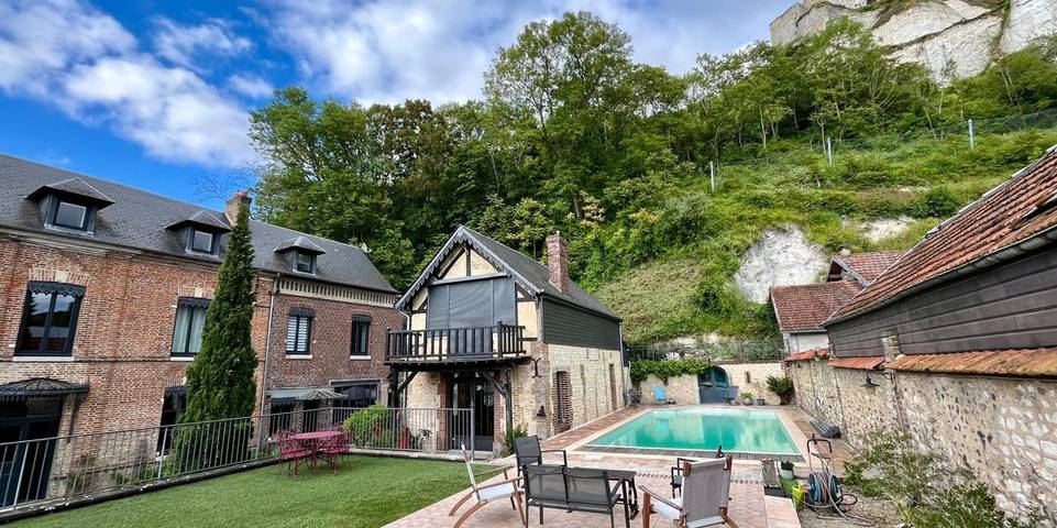 Gîte pour 2 personnes, avec Piscine dans l' Eure