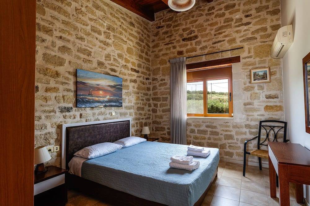 Villa Stamatis mit privatem Pool & Meerblick, nur 500 m vom Strand in Skaleta, Rethymno und Umgebung