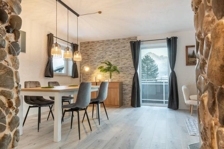 Ferienwohnung für 6 Personen, mit Balkon und Ausblick
