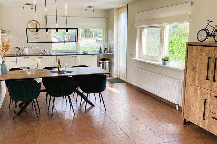 Three-Bedroom Holiday Home in Ijsselmeer