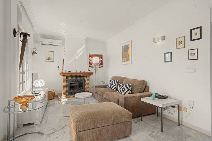 Casa Buganvilla a Vélez con vista mare, Wi-Fi e aria condizionata in Caleta de Velez, Vélez-Málaga