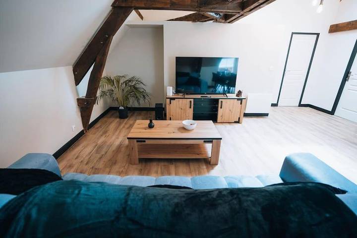 Gîte pour 6 personnes, avec jardin ainsi que jacuzzi et piscine à Coings - 2
