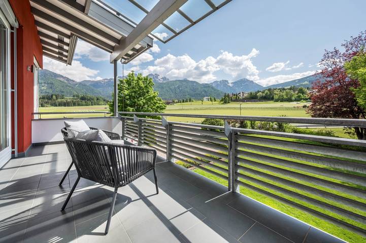 Appartamento intero, Appartamento 'Suite Marianne' con vista sulle montagne, terrazza privata e Wi-Fi in Valdaora, Dolomiti Orientali