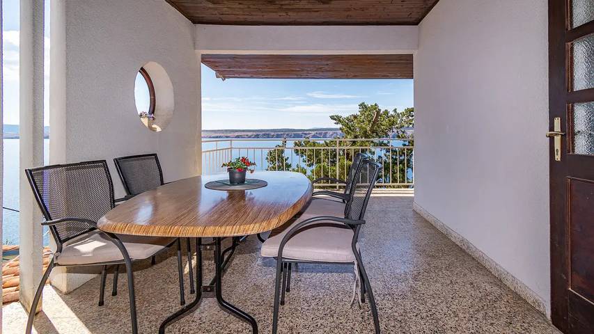 Apartament wakacyjny dla 4 osób, z taras w Jadranovo