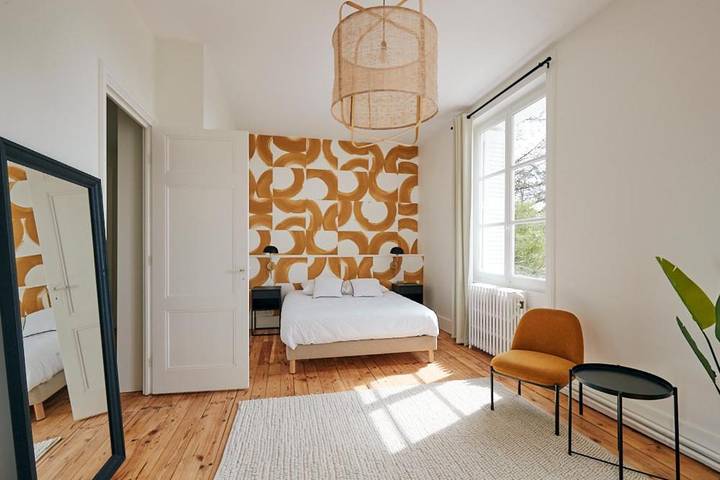 Apartahotel para 2 personas, con terraza y jardín en Francia
