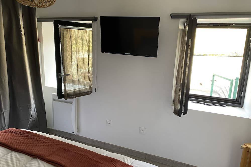 Maison Mitoyenne 100m2 in La Bourboule, Volcans d'Auvergne Regional Nature Park