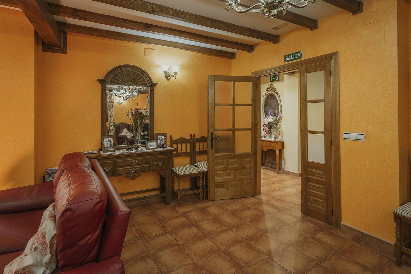 Ganze Wohnung, Ferienwohnung 'Colegiata' mit Wi-Fi in Ampudia, Palencia Provinz