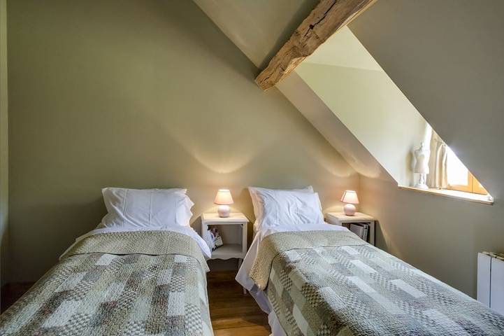 Gîte pour 11 personnes, avec piscine et terrasse à Cromac - 3