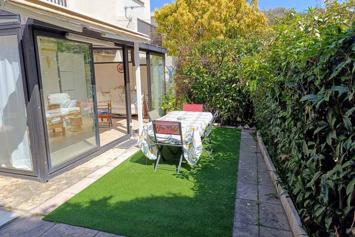 Ferienhaus für 4 Personen, mit Garten und Terrasse in Bandol
