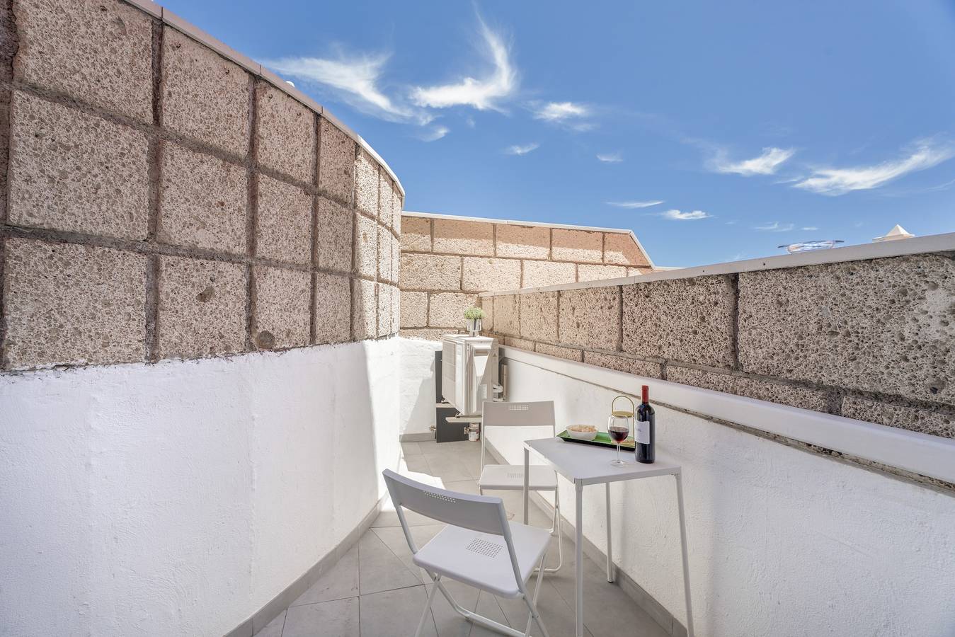 Apartamento entero, Apartamento Vacacional 'Olivia’s Beach' con Piscina Compartida, Wi-Fi y Aire Acondicionado in Punta Larga, Las Caletillas