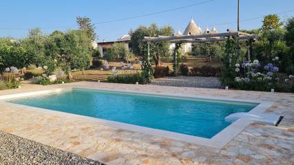 Location de vacances pour 6 personnes, avec jardin à Locorotondo