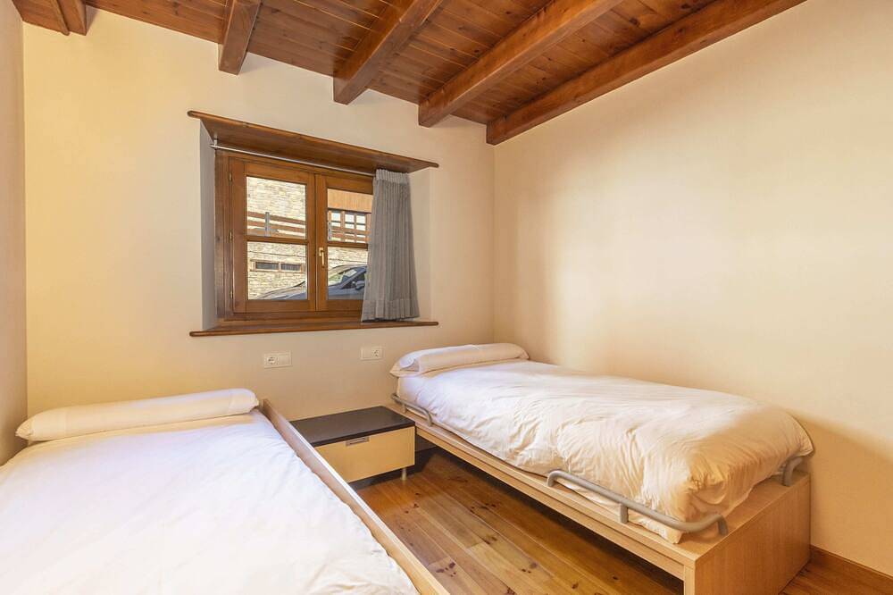 Apartamento entero, Gessa Baqueira . Apartamento Con Terraza in Gessa, Alto Arán