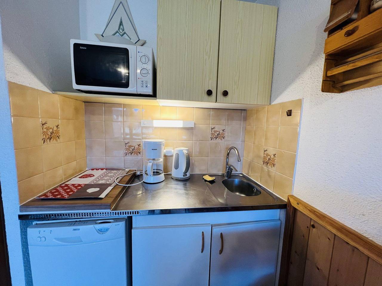 Estudio entero, Résidence les Mélèzes 2 - Apartamento cabina para 4 personas (203) in Les Saisies, Albertville region