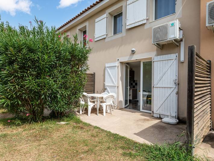 Location de vacances pour 6 personnes, avec balcon et piscine à Latour-Bas-Elne