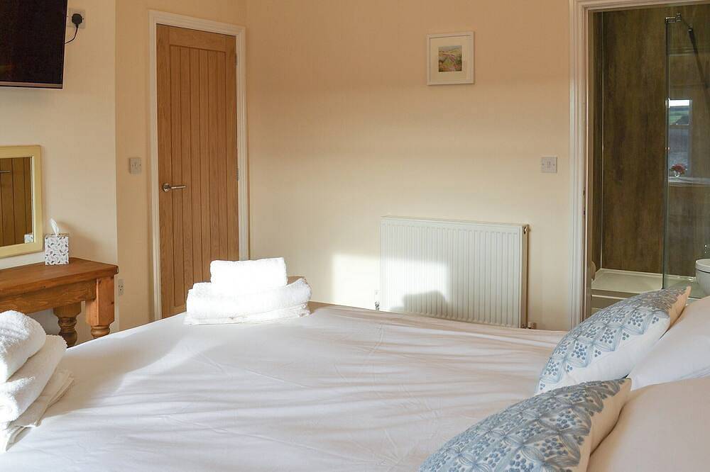 4 bedroom accommodation in Primrose Valley, near Filey in North Yorkshire