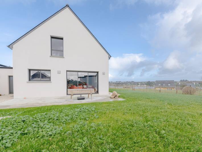 Location de vacances pour 6 personnes, avec Terrasse et Jardin à Saint-Pabu