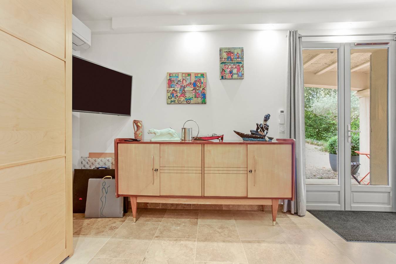Habitación de huéspedes «Chambre 1 Rd» con piscina compartida, Wi-Fi y aire acondicionado in Cotignac, Región Brignoles
