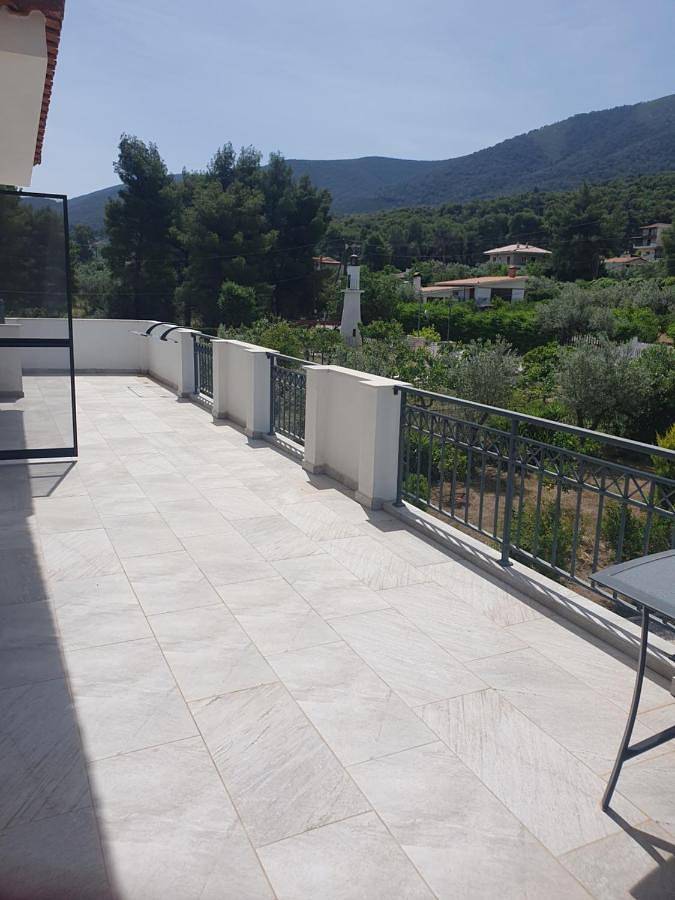 Bungalow für 2 Personen, mit Pool und Ausblick sowie Garten auf den Peloponnes - 2