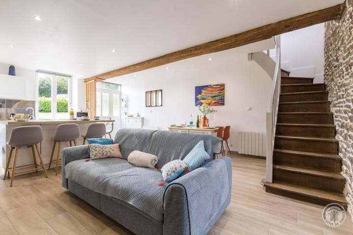 Gîte pour 4 personnes, avec jardin à Saint-Martin-de-Landelles