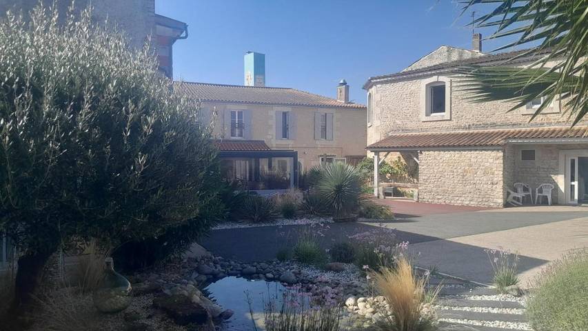 Hôtel pour 2 personnes, avec jardin et terrasse, animaux acceptés