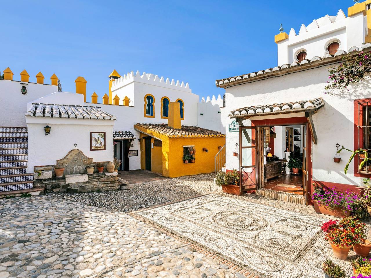 Privates Schwimmbad mit Grill und Feuerstelle in Alcaucín, Málaga Provinz