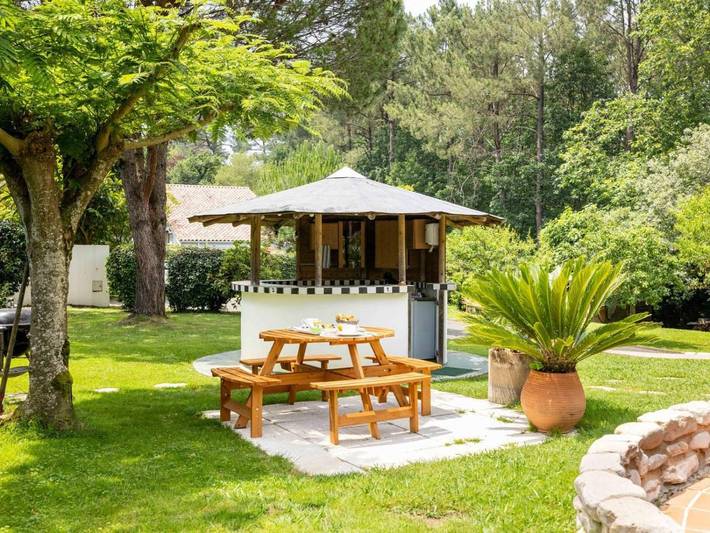 Chambre d’hôte pour 2 personnes, avec jardin ainsi que vue et terrasse à Bidart - 2
