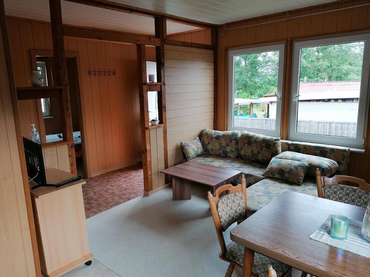 Blockhaus mit eingezäuntem Garten in Kröv, Bernkastel-Kues & Umgebung