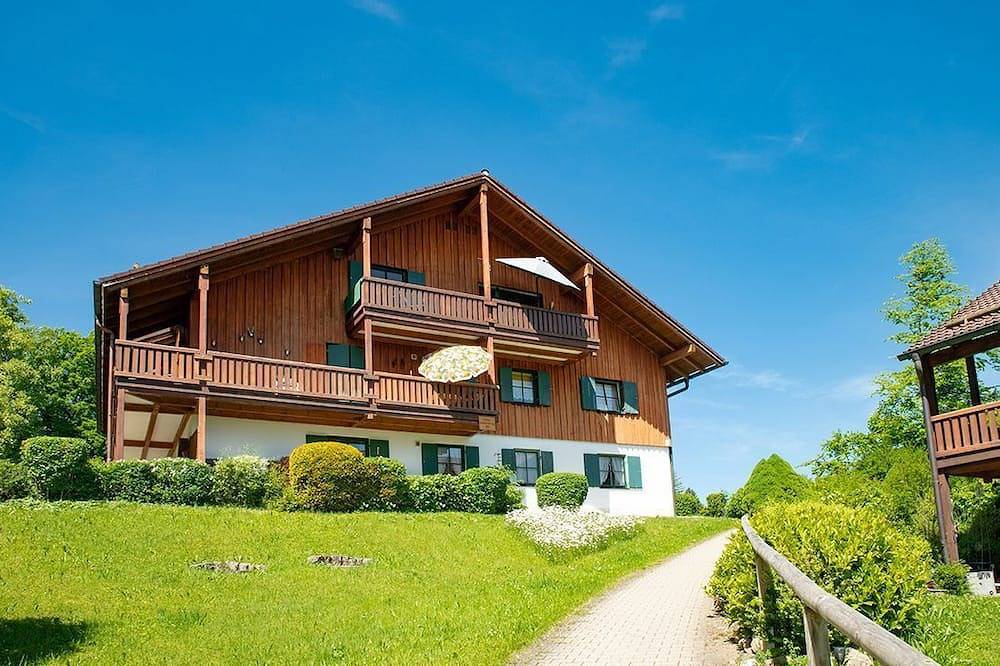 Geheel appartement, Fewo 19/7 - Ruhig Gelegene Fewo mit Balkon für 4 P. mit Ht - Ferienwohnungen Steigmühlenweg in Weißensee, Füssen