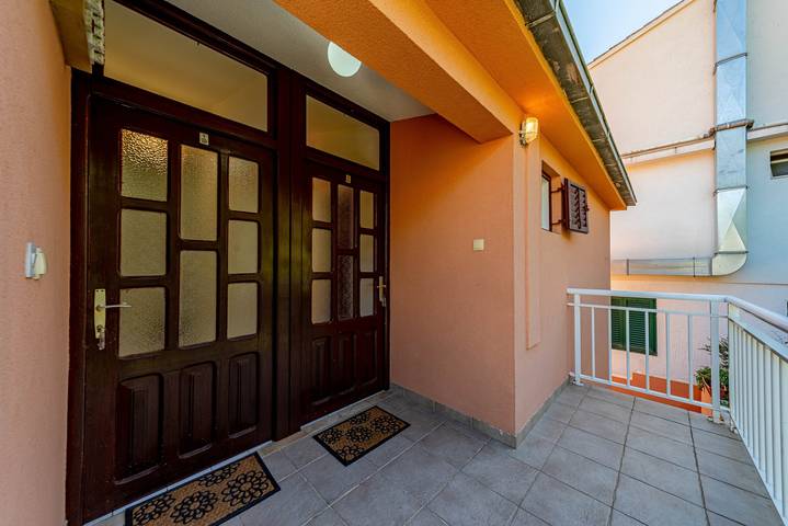 Ferienwohnung für 3 Personen, mit Balkon und Meerblick auf Korcula