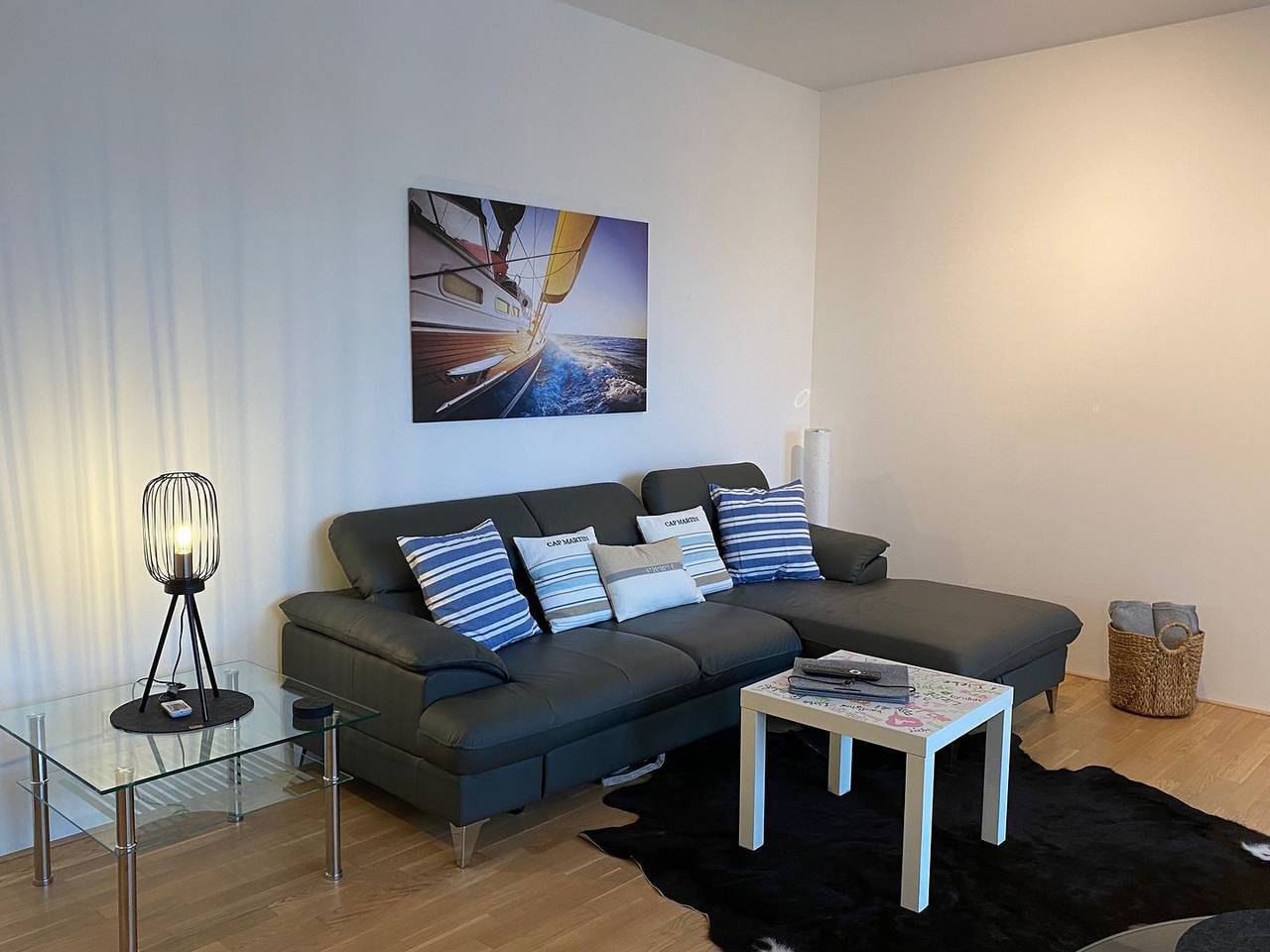 Apartamento entero, Bootshaus - erste Reihe, Balkon, Gartenmöbel, Duschbad, Fußbodenheizung, Aufzug in Bremerhaven-Mitte, Bremerhaven