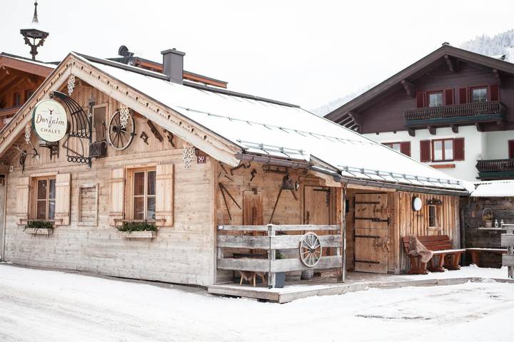 Ferienwohnung für 4 Personen, mit Balkon und Terrasse sowie Garten und Pool in Maria Alm