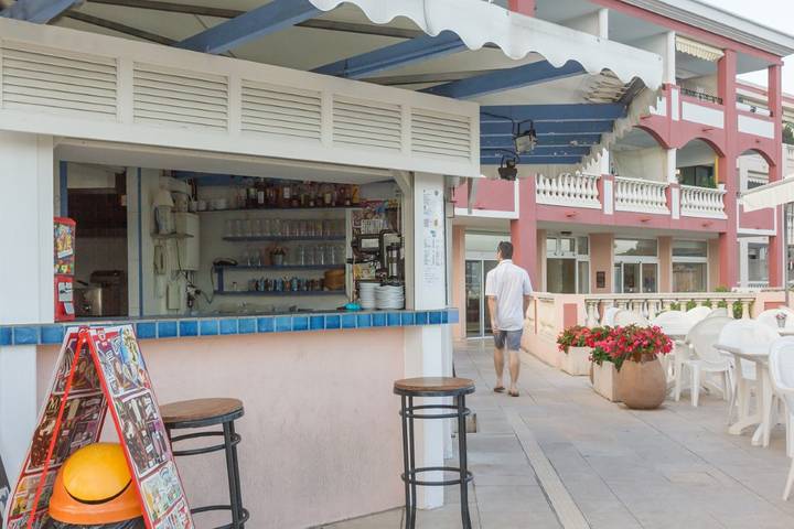 Gîte pour 4 personnes, avec piscine, adapté aux familles dans Cap Ferrat - 2