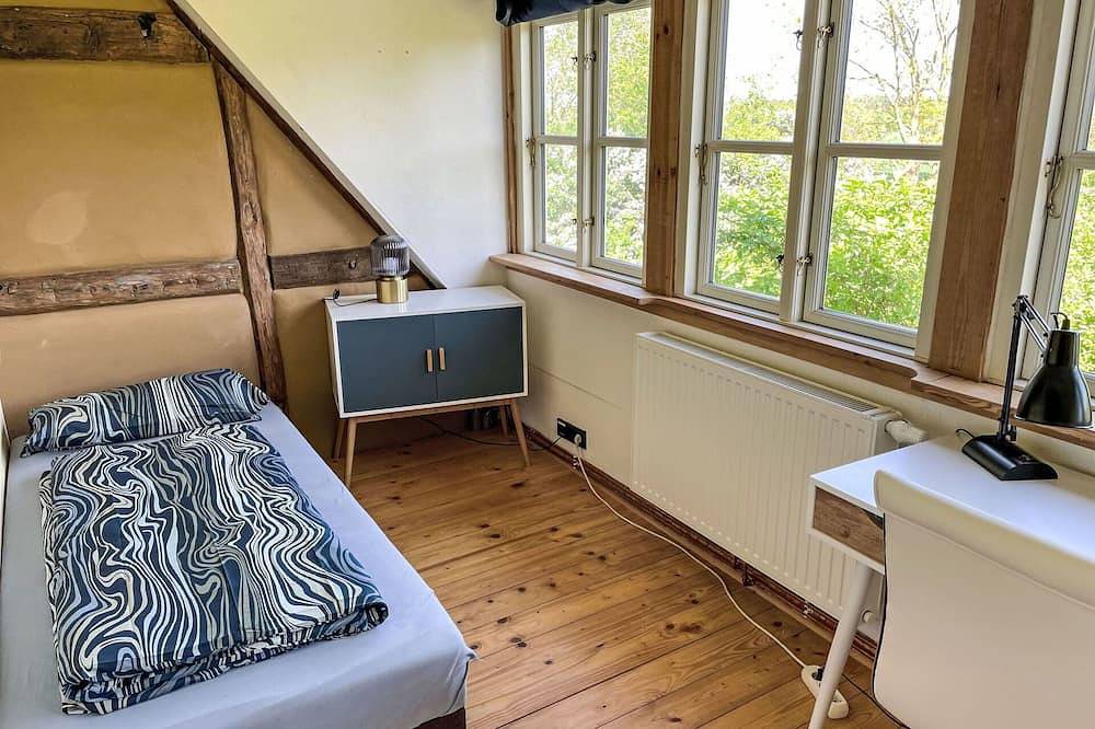 Wunderbares alleinstehendes Ferienhaus für 10 Personen mit  W-Lan, Tv und Terrasse in Carinerland, Neubukow-Salzhaff