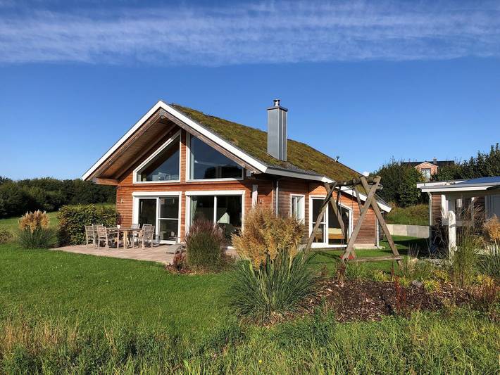 Ferienhaus für 6 Personen, mit Ausblick und Sauna sowie Garten - 1