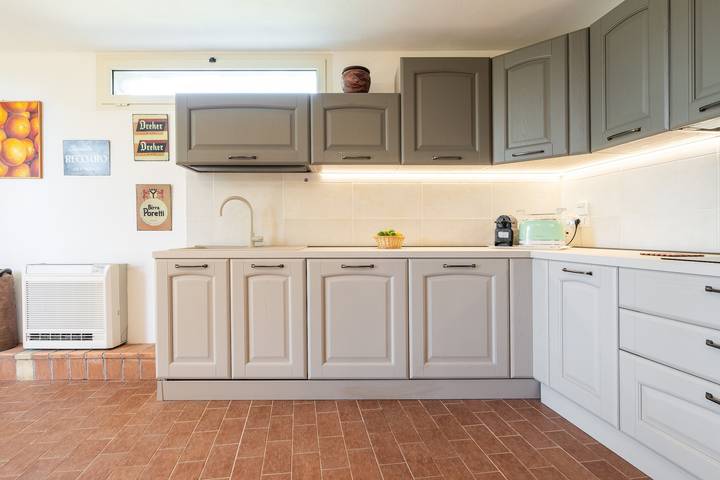 Ferienhaus für 17 Personen, mit Balkon und Whirlpool sowie Garten in Villasimius - 4